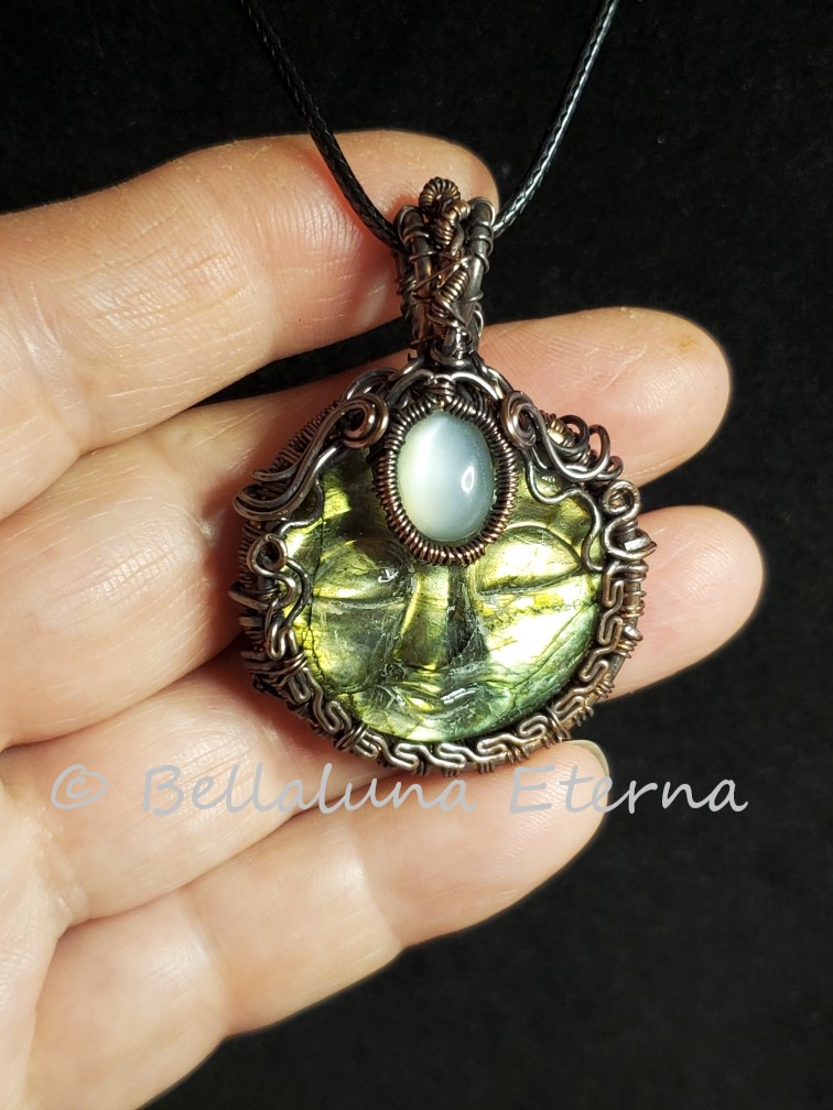 Bellaluna Labradorite and Moonstone Necklace 